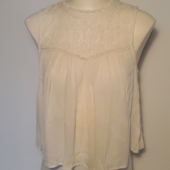 American Eagle Outfitters Tops - American Eagle Cropoed biho tank top